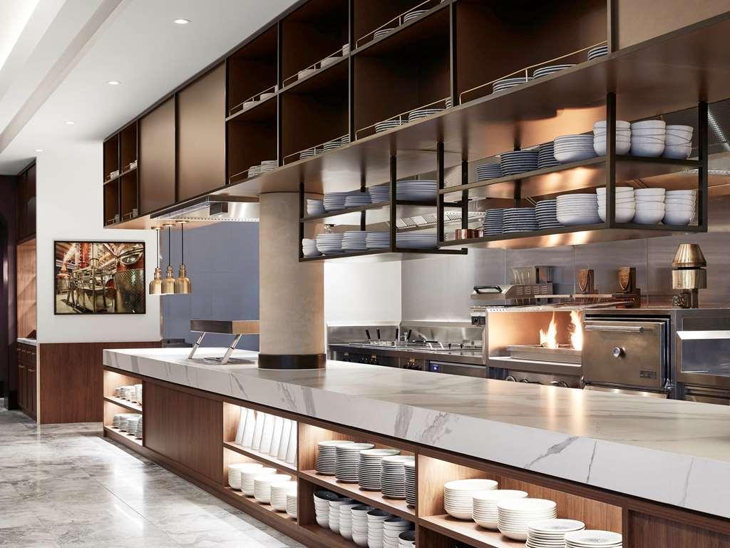 Hotel Rydges Ringwood Restaurant photo